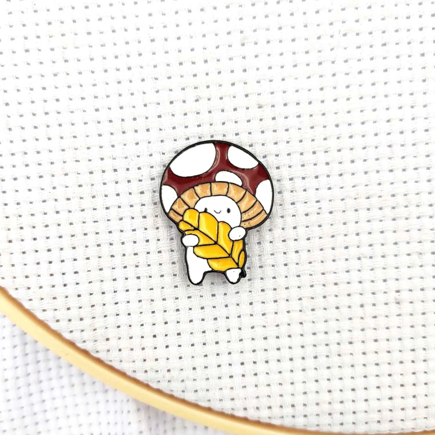 Mushroom Needle Minder