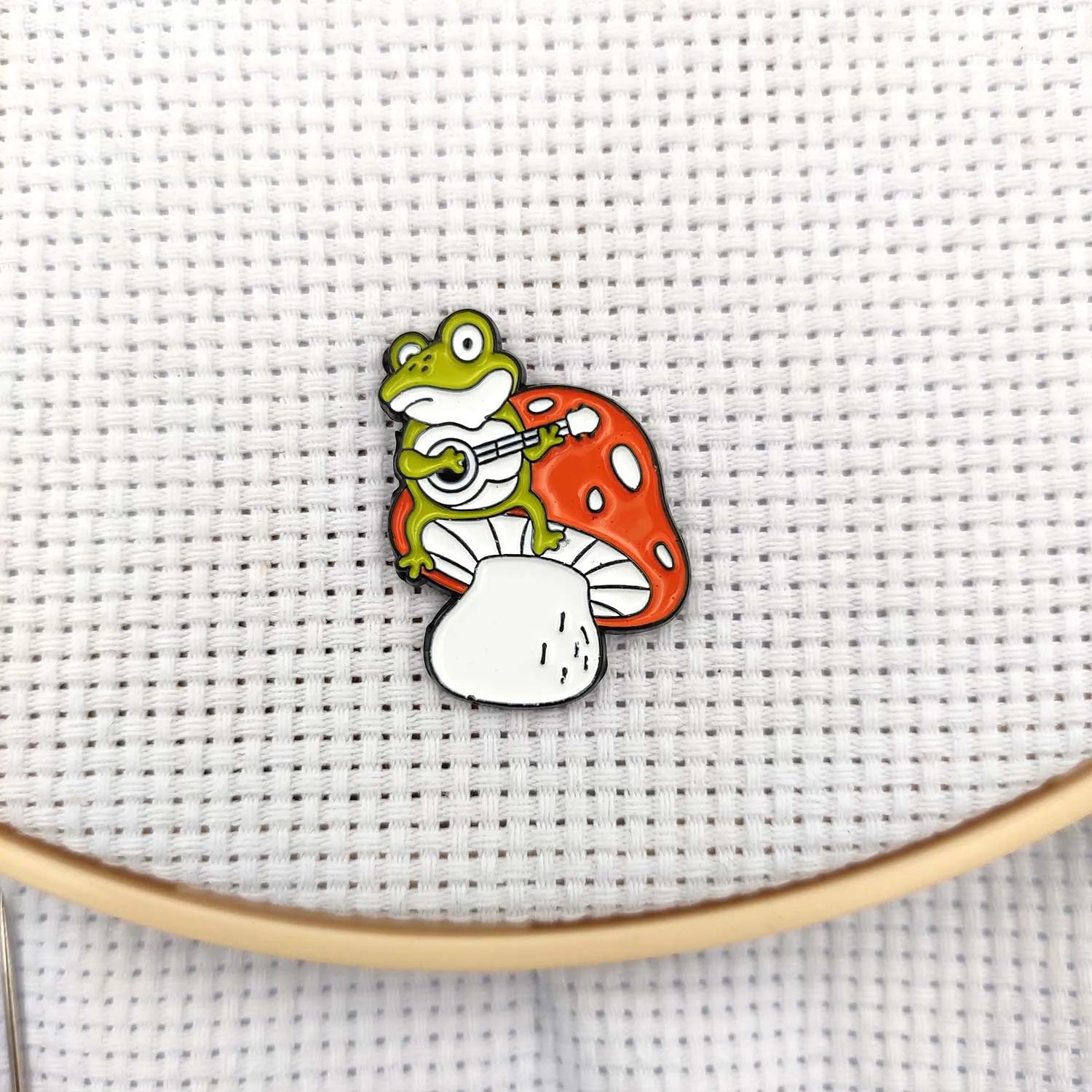 Mushroom Needle Minder